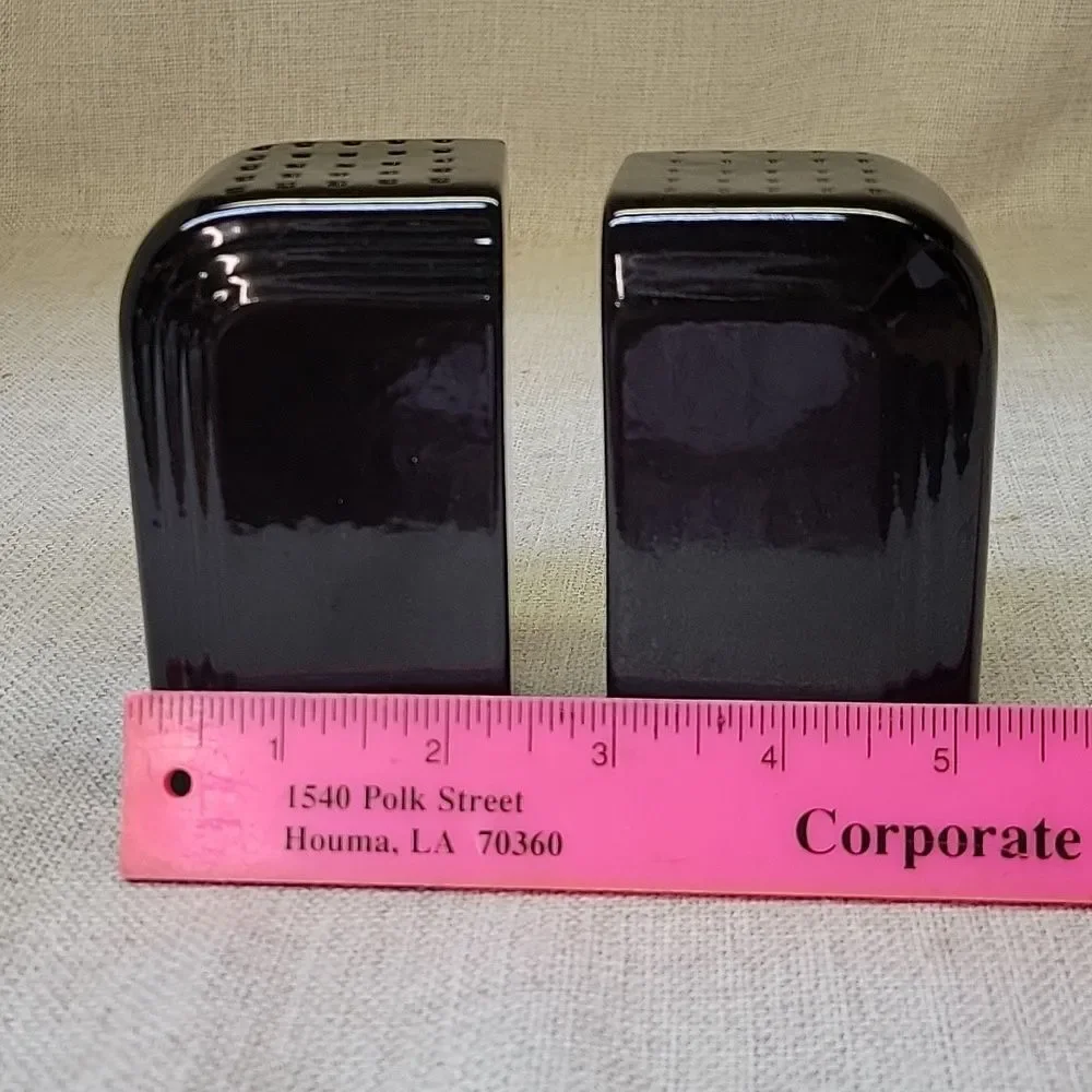 Vintage Stove Top Range Salt Pepper Shaker Black Deco‎  4